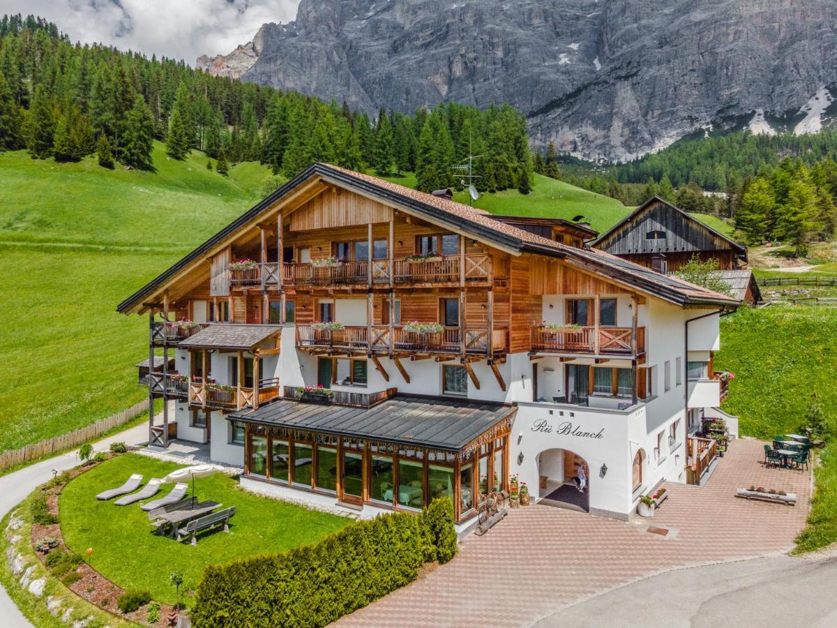 Hotel Ciasa Rü Blanch San Cassiano  Exterior foto