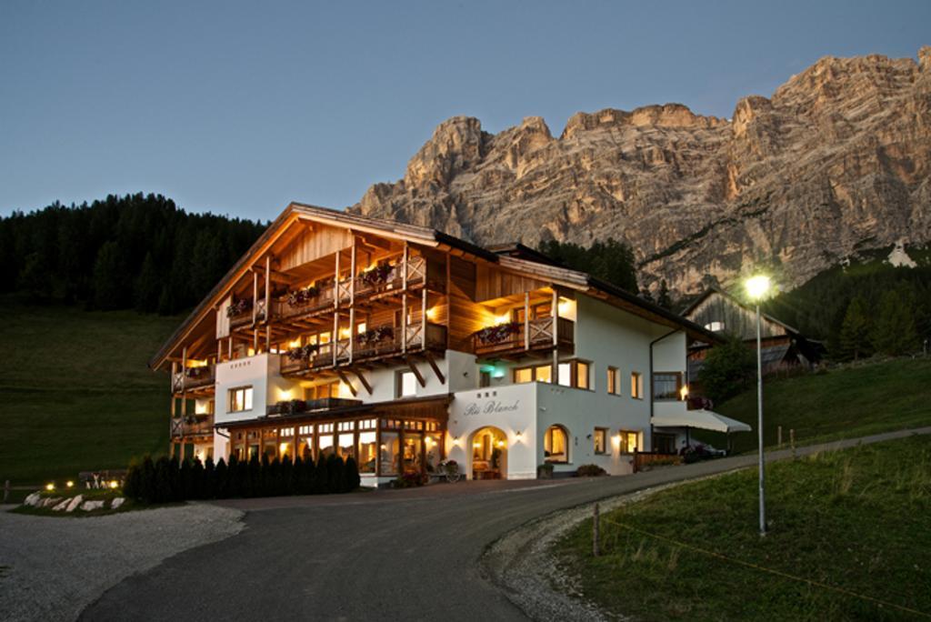 Hotel Ciasa Rü Blanch San Cassiano  Exterior foto